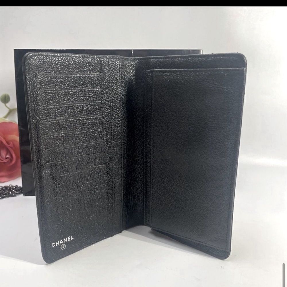 AUTHENTIC CHANEL BIFOLD DIAMOND STITCH WALLET GOLD - Picture 12 of 14